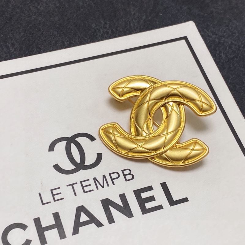 Ch**el brooches